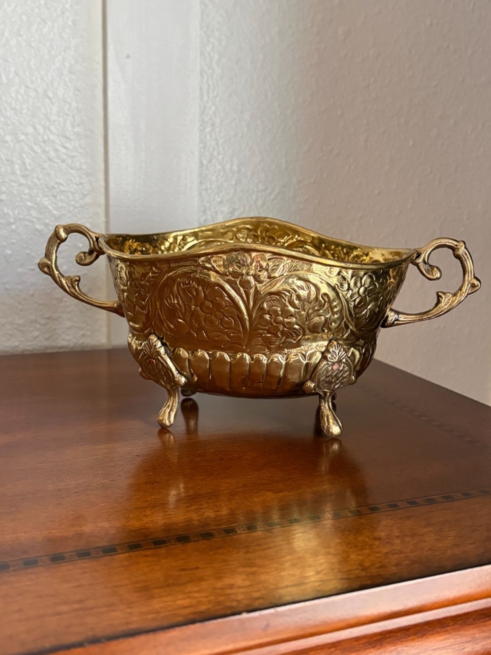 Vintage Brass Planters 2 Pieces - Picture 2 of 15